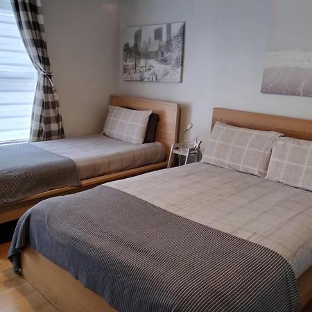 Very Central Location- Free Parking - 2 Bedrooms 贝尔法斯特 外观 照片
