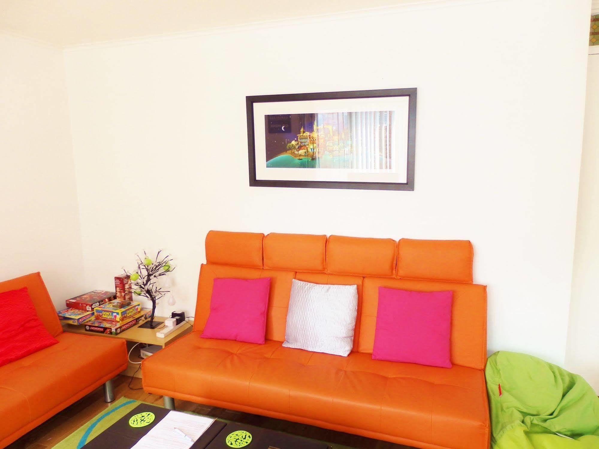 Very Central Location- Free Parking - 2 Bedrooms 贝尔法斯特 外观 照片