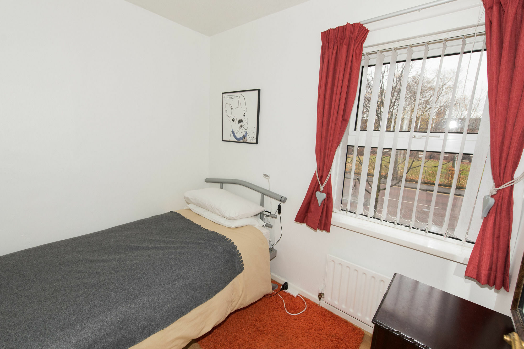 Very Central Location- Free Parking - 2 Bedrooms 贝尔法斯特 外观 照片