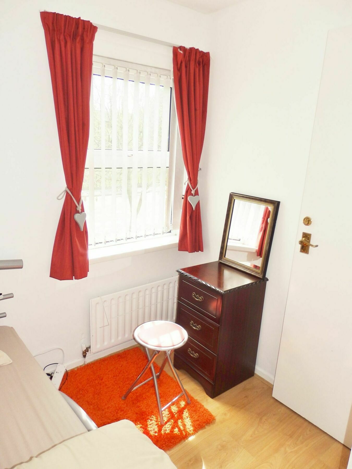 Very Central Location- Free Parking - 2 Bedrooms 贝尔法斯特 外观 照片